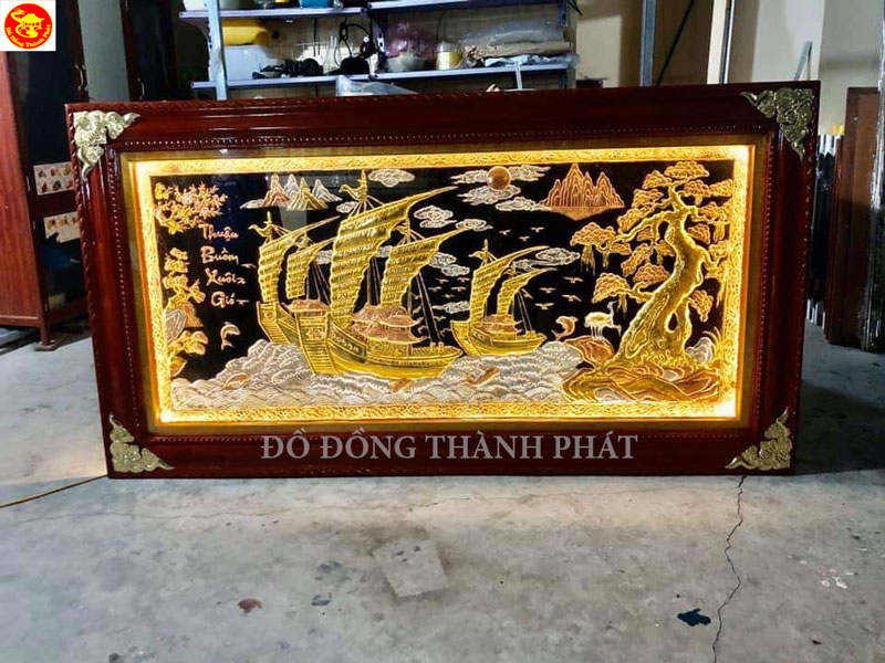 Tranh Thuận Buồm Xuôi Gió Dát Vàng Nhật Có Đèn Led Dài 1,7 m
