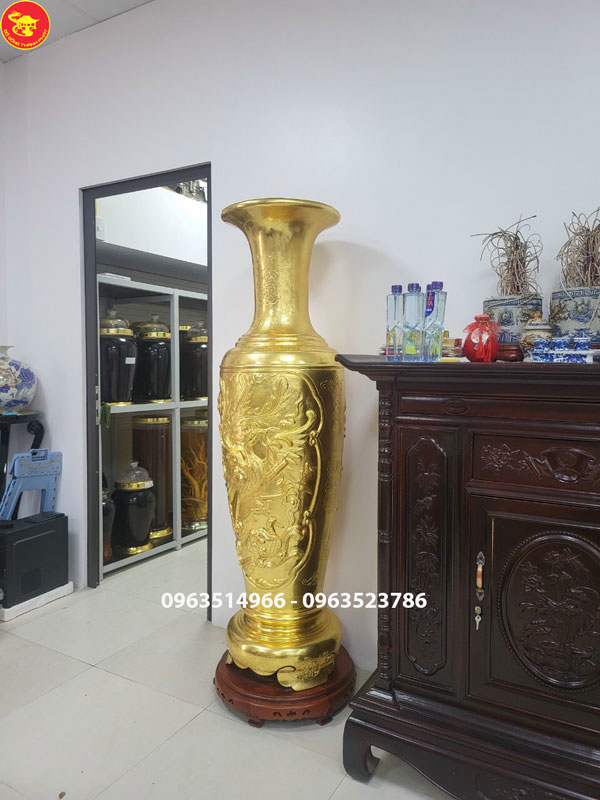 Hoàn thiện bàn giao lắp đặt đôi lloj lục bình dát vàng 9999