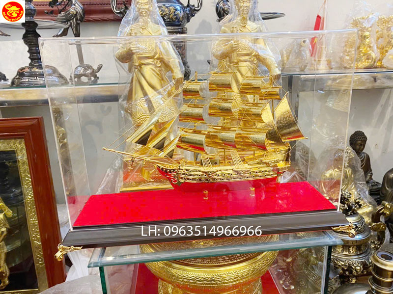 địa chỉ bán mô hình thuyền buồm mạ vàng 24 k\
