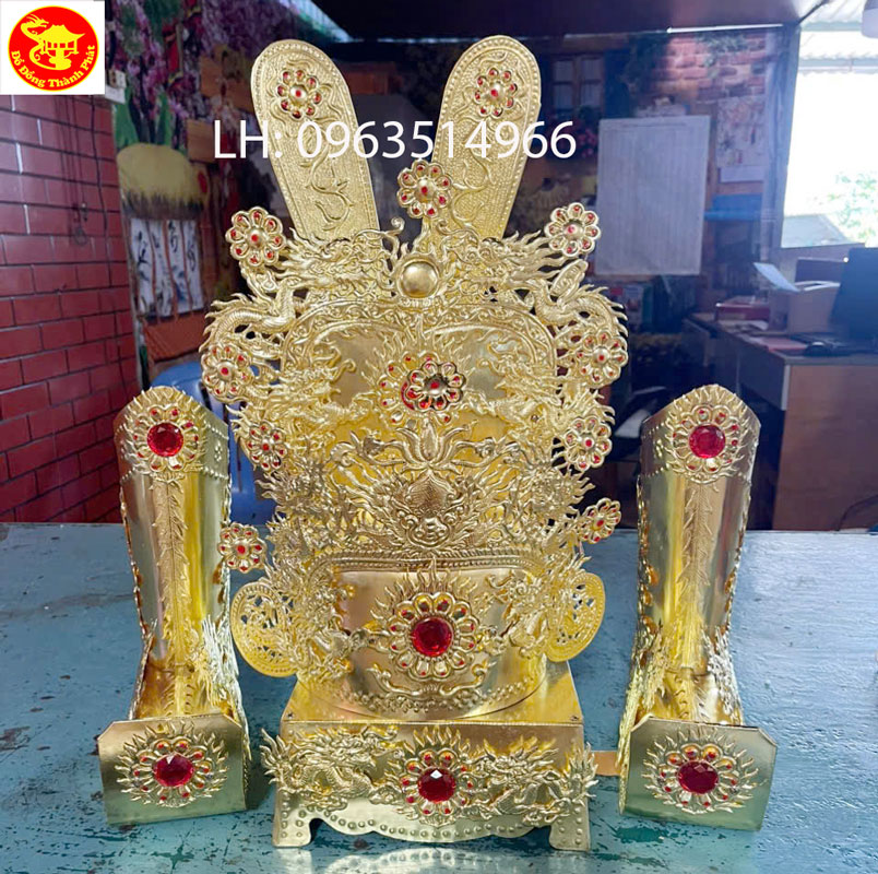 hoàn thiện mũ thờ bằng đồng cho sư thấy tại sài gòn