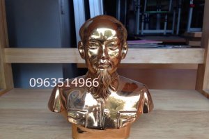 Đúc Tượng Chân Dung Bác Hồ