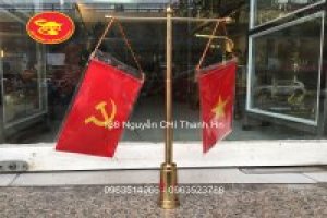 Cột Cờ Đơn Thân Trúc Để bàn Làm Việc Đẹp